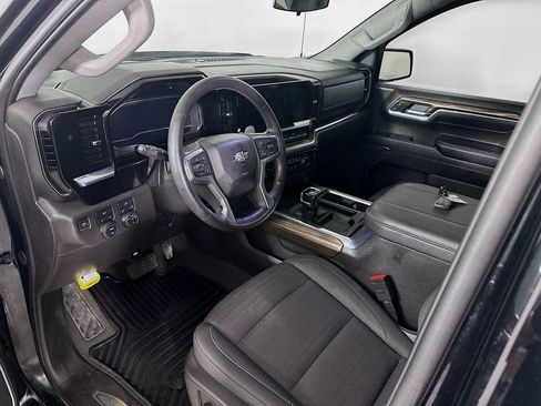 Used 2023 Chevrolet Silverado 1500 RST AWD/4WD image 30