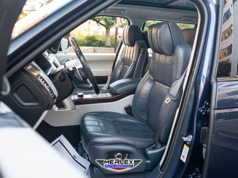 Used 2017 Land Rover Range Rover Long Wheelbase Autobiography image 25