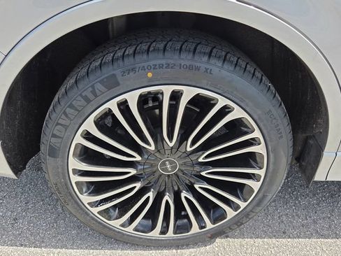Used 2022 Lincoln Aviator Black Label w/ Dynamic Handling Package AWD/4WD image 20