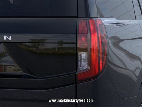 New 2026 Ford Expedition Active image 21