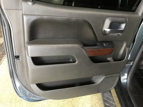 Used 2017 GMC Sierra 1500 SLE w/ SLE Value Package AWD/4WD image 41