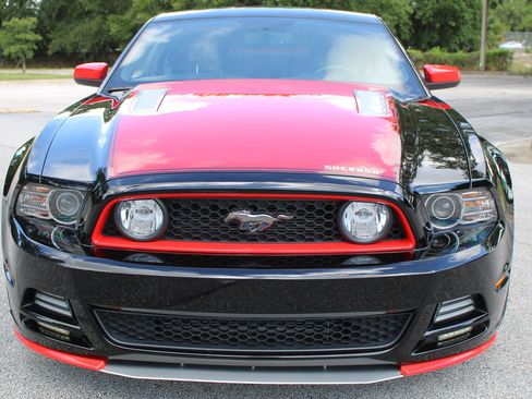 Used 2013 Ford Mustang GT Premium w/ Brembo Brake Pkg RWD image 6