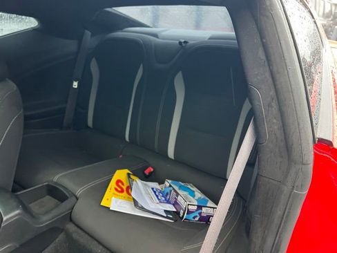 Used 2017 Chevrolet Camaro SS RWD image 13