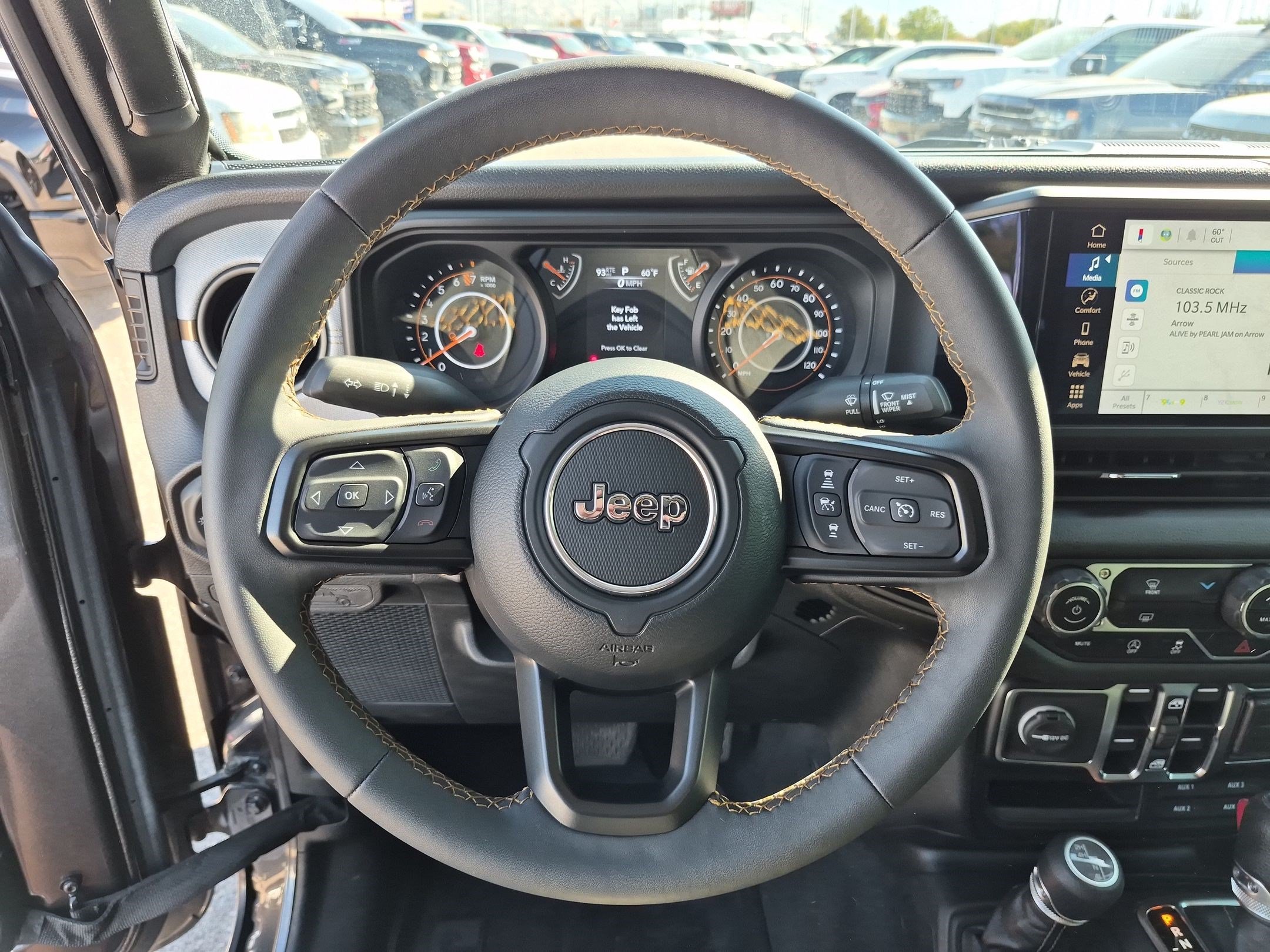 Used 2024 Jeep Gladiator Sport AWD/4WD image 16