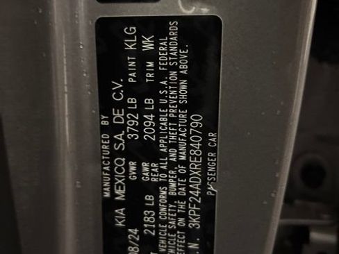 Used 2024 Kia Forte LXS FWD image 12