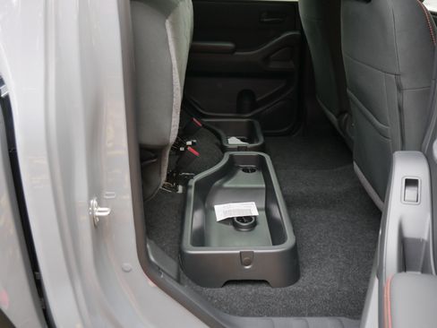 New 2026 Nissan Frontier PRO-4X w/ Pro-4x Convenience Package image 30