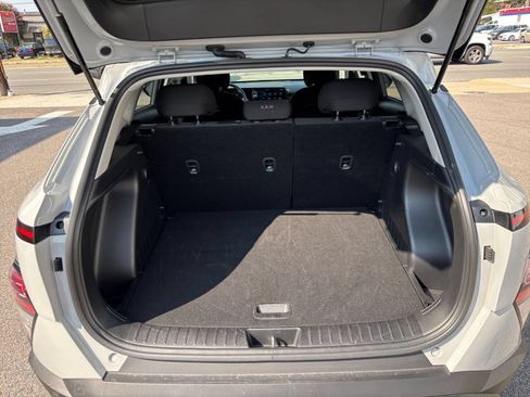 Used 2026 Hyundai Kona SEL Sport FWD image 31