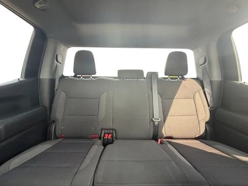 Used 2022 Chevrolet Silverado 1500 Custom AWD/4WD image 27