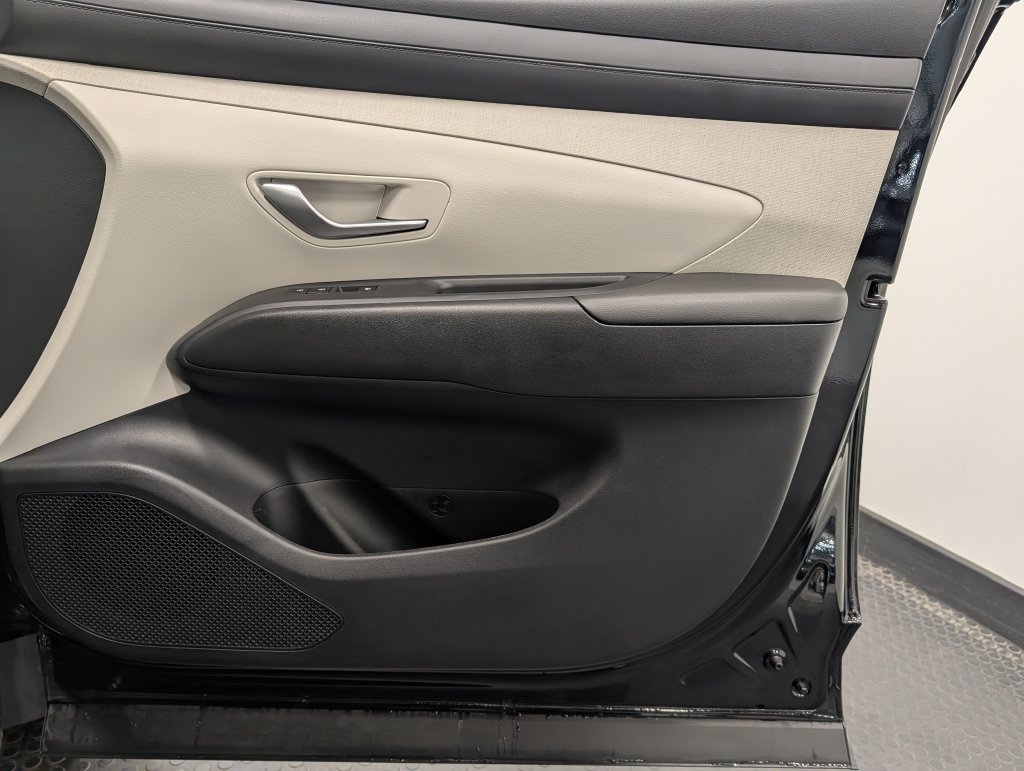 Certified 2025 Hyundai Tucson SEL AWD/4WD image 27