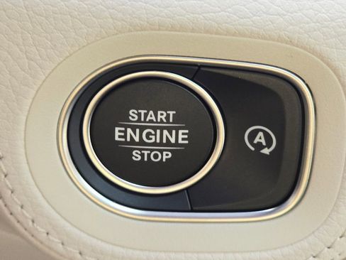 New 2026 Mercedes-Benz GLE 53 AMG 4MATIC Coupe image 39