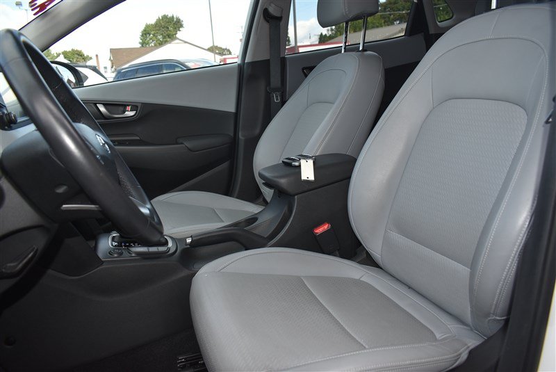 Used 2021 Hyundai Kona Ultimate w/ Cargo Package AWD/4WD image 14