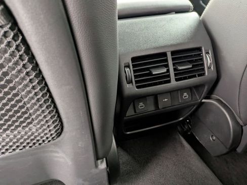 Certified 2024 Jaguar E-PACE R-Dynamic SE image 13