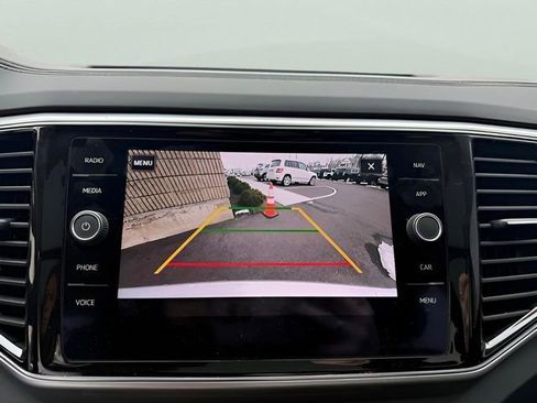 Used 2019 Volkswagen Atlas SEL R-Line image 17