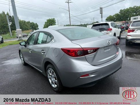 Used 2016 MAZDA MAZDA3 i Sport FWD image 5