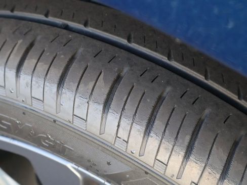 Used 2022 Chevrolet Equinox RS w/ RS Leather Package image 8