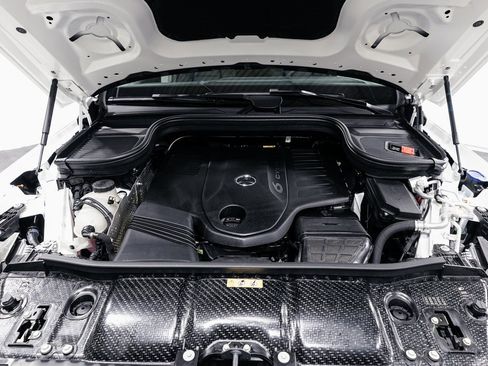 Certified 2026 Mercedes-Benz GLS 450 4MATIC image 39