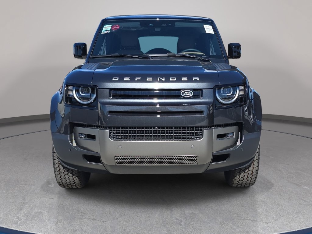 New 2026 Land Rover Defender 130 S AWD/4WD image 2