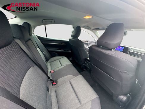 Used 2025 Toyota Camry LE image 27