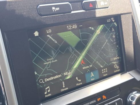 Used 2018 Ford F150 Lariat image 23