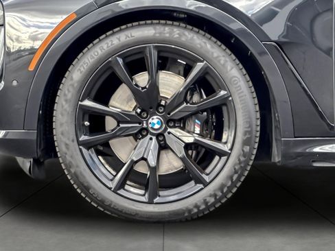 Used 2024 BMW X7 xDrive40i w/ M Sport Package image 27
