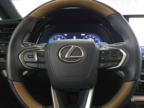 Used 2025 Lexus RX 350 Premium w/ Convenience Package AWD/4WD image 26