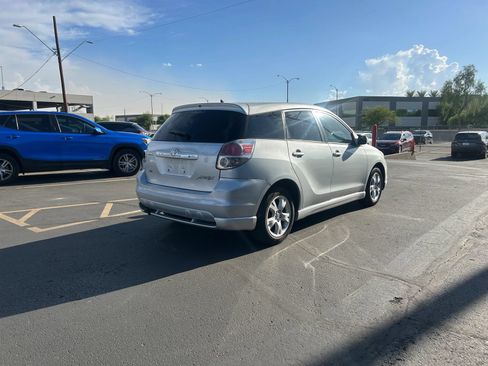 Used 2007 Toyota Matrix XR FWD image 3