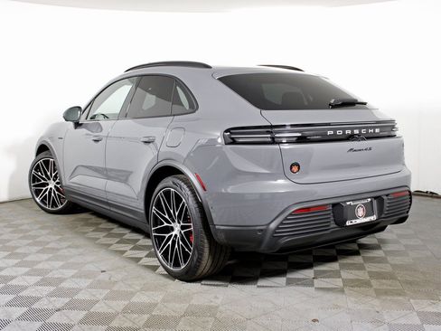 Certified 2025 Porsche Macan 4S Electric image 3