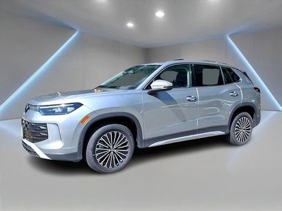 New 2025 Volkswagen Tiguan S