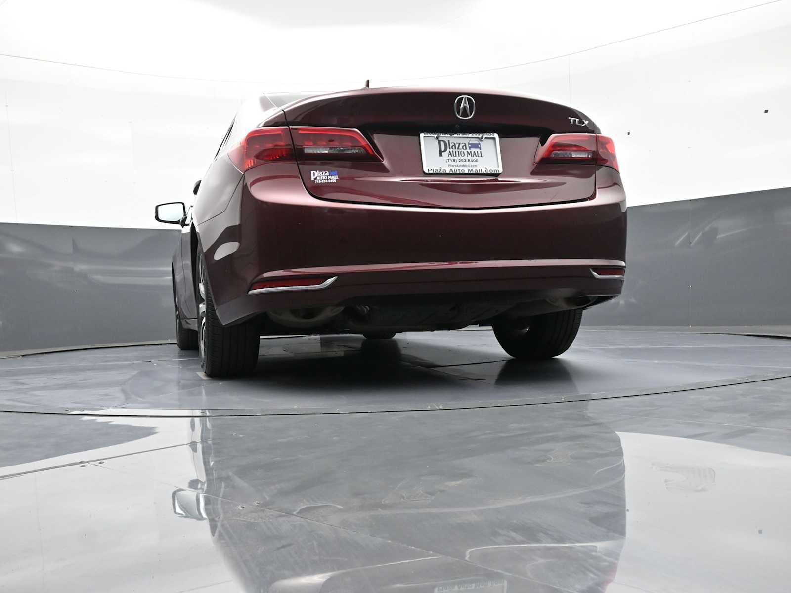 Used 2015 Acura TLX w/ Technology Package FWD image 30