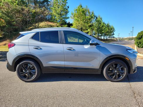Used 2025 Buick Encore GX Sport Touring w/ Comfort Package image 23