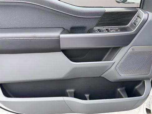 New 2025 Ford F150 Lariat w/ Equipment Group 501A Mid image 29