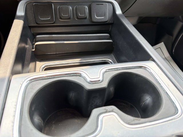 Used 2018 GMC Sierra 1500 SLT AWD/4WD image 24