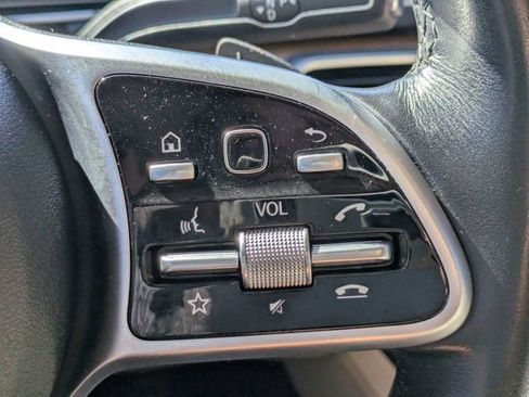 Used 2021 Mercedes-Benz GLE 350 w/ 3rd Row Seat Package image 20