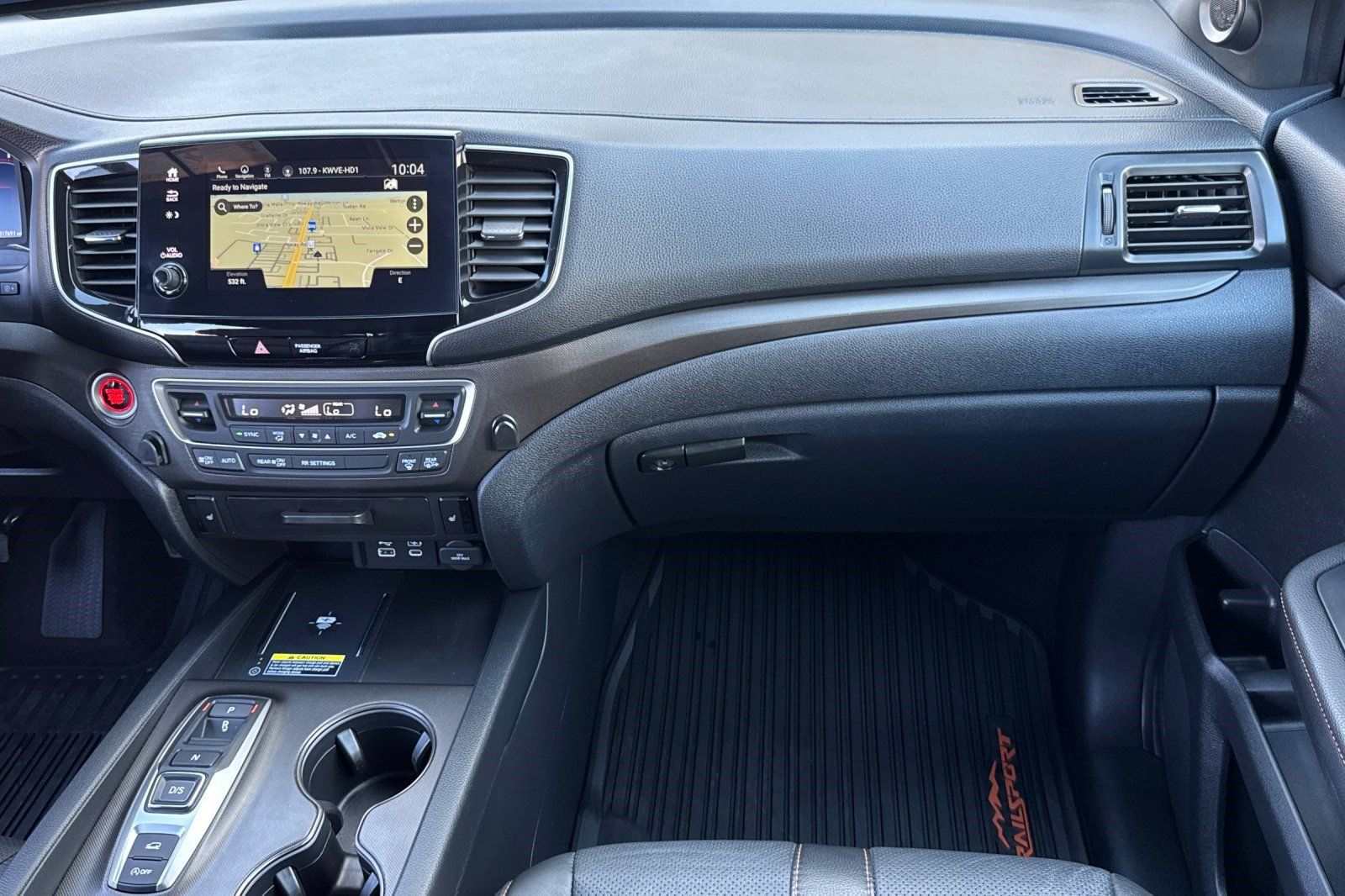 Used 2025 Honda Passport TrailSport image 32