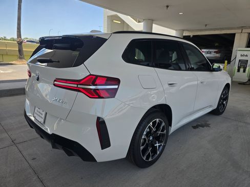 New 2026 BMW X3 xDrive30i w/ M Sport Package AWD/4WD image 3