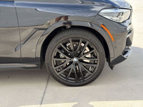 Used 2022 BMW X6 xDrive40i w/ M Sport Package AWD/4WD image 13