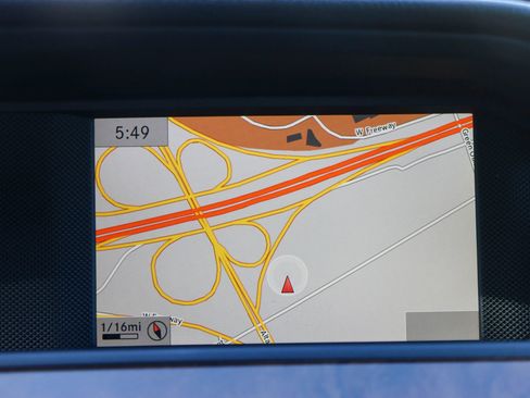 Used 2014 Mercedes-Benz C 250 Sedan image 32