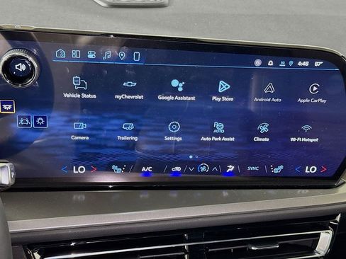 New 2026 Chevrolet Traverse LT w/ Enhanced Driving Package FWD image 7