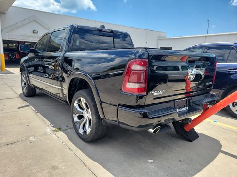 Used 2023 RAM 1500 Limited AWD/4WD image 4