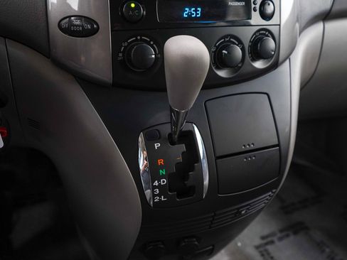 Used 2006 Toyota Sienna LE AWD/4WD image 23