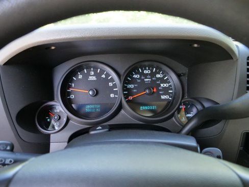 Used 2011 GMC Sierra 1500 W/T RWD image 10