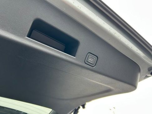 New 2026 GMC Acadia Elevation w/ Elevation Premium Package image 12