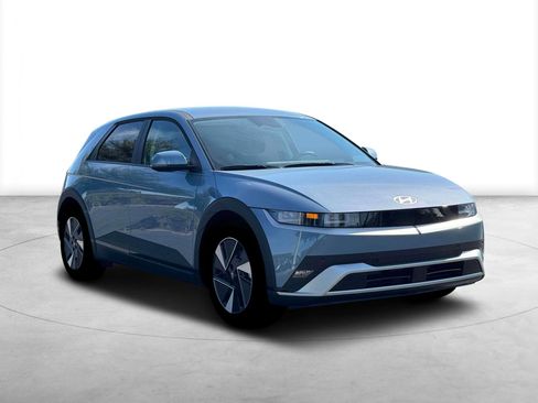 New 2026 Hyundai Ioniq 5 SE RWD image 11