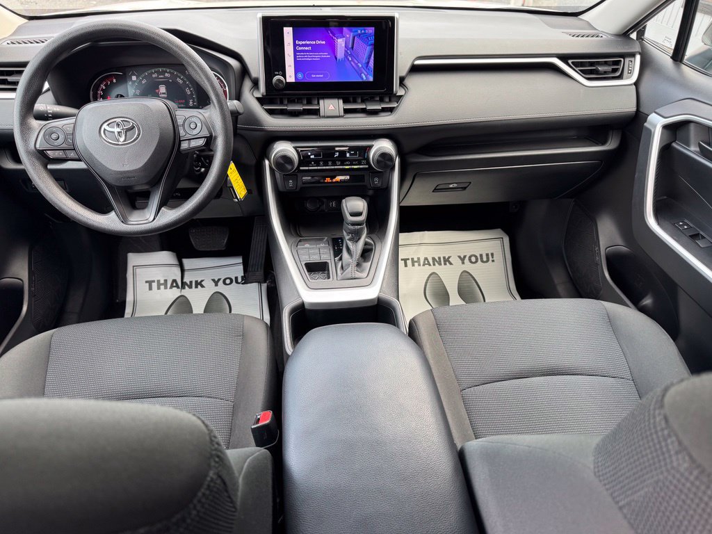 Used 2023 Toyota RAV4 LE AWD/4WD image 24