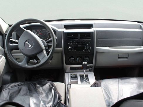 Used 2008 Jeep Liberty Sport w/ North Edition Group AWD/4WD image 8
