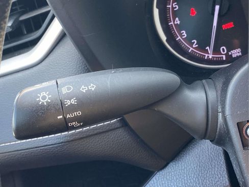 Used 2023 Toyota RAV4 XLE w/ Convenience Package FWD image 22