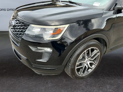 Used 2018 Ford Explorer Sport w/ Equipment Group 401A image 7