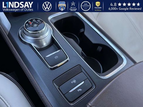 Used 2017 Ford Fusion Platinum image 19