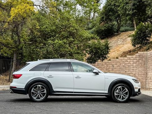 Used 2017 Audi A4 2.0T allroad Prestige w/ Prestige Package AWD/4WD image 14