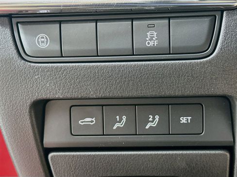 Used 2019 MAZDA MAZDA3 Sedan FWD image 17